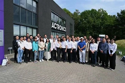 ACTRONICS Ltd পরিদর্শন করুন, যা ইলেকট্রনিক উপাদানগুলির পুনঃনির্মাণে বিশেষজ্ঞ